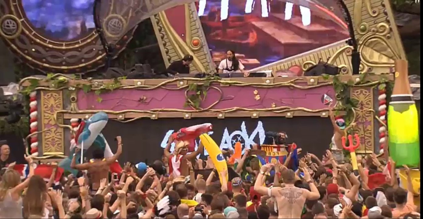 Steve Aoki & Deorro - Be Yourself (Steve Aoki Live At Tomorrowland 2014)