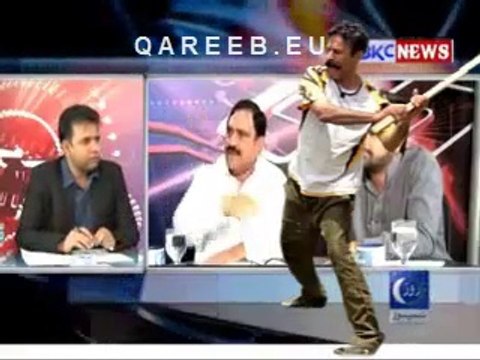Fyaz ul Hasan of PTI Successfully Provoke PMLN Mooda who gone mad (Qareeb.eu Exclusive)