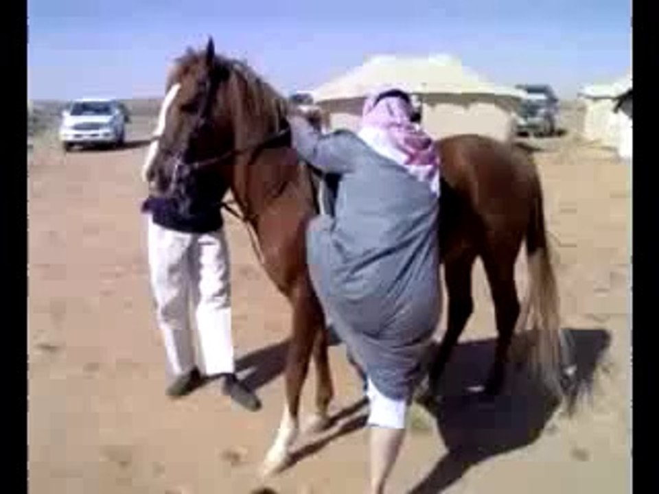 مقطع فيديو مضحك ههههه