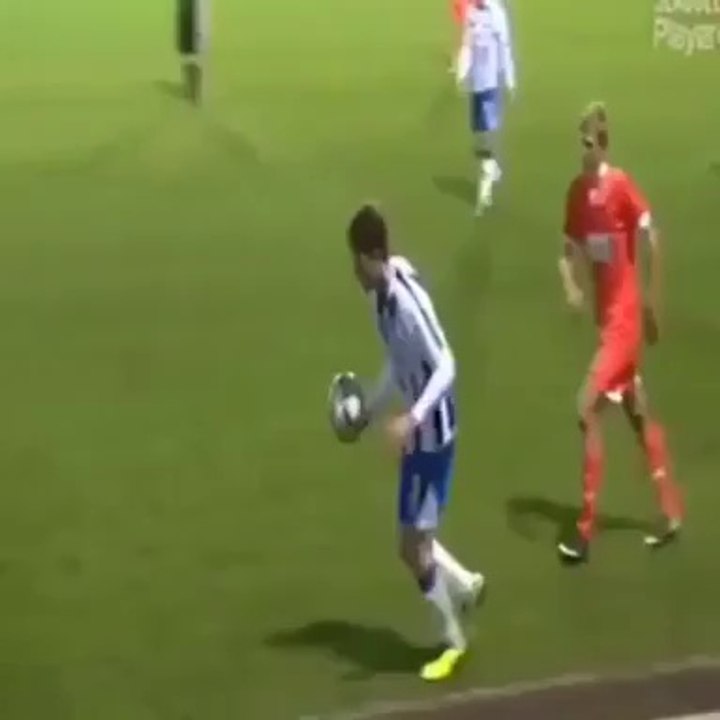 Funny Football videos - Hit In Your Face
