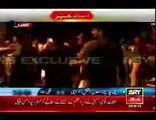 Clash b/w PTI & PML-N workers face to face for Naya Pakistan in Multan