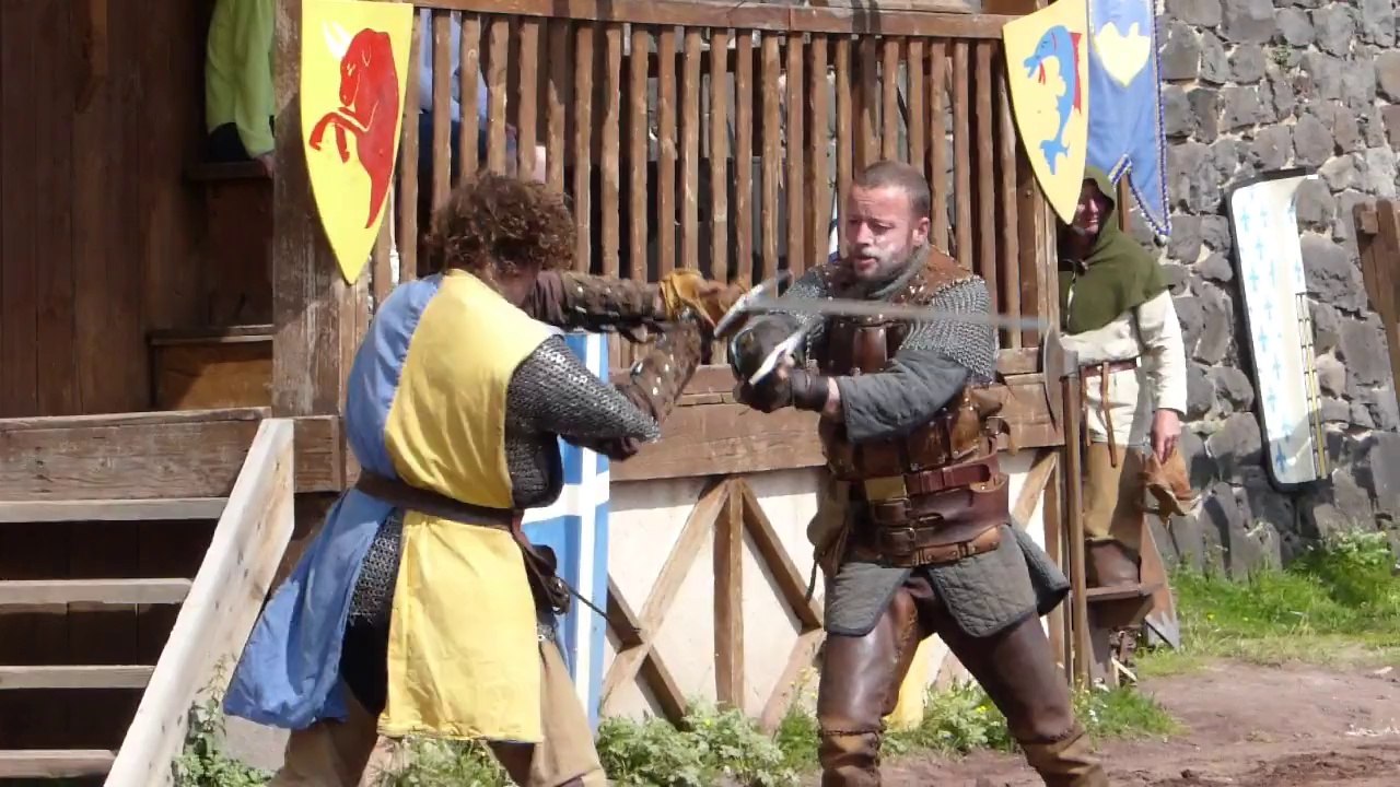 Murol 2014 spectacle les chevaliers