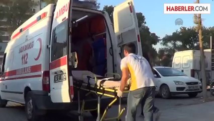 Rakka kentindeki çatışmalarda yaralanan 4 Suriyeli  Şanlıurfa'ya getirildi