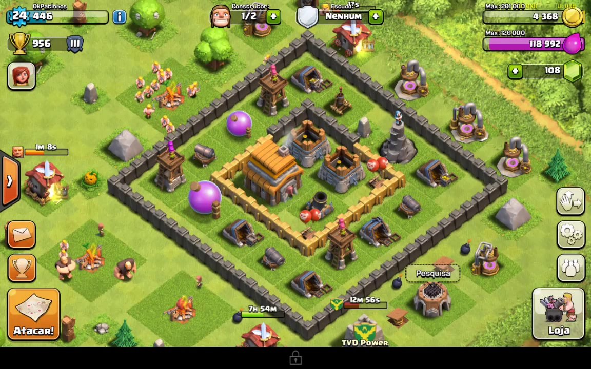 Clash Of Clans #17 A Aldeia Do KDC Nao Presta!! & PicaPinha