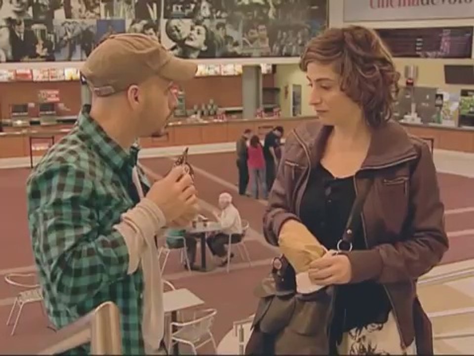 CIEGA A CITAS TRAILER