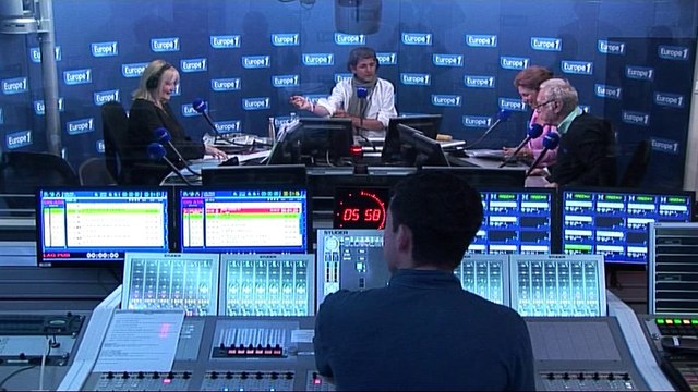 La rentrée d'Europe 1, le coup de gueule d'Aznavour et la météo... Voici le zapping matin !