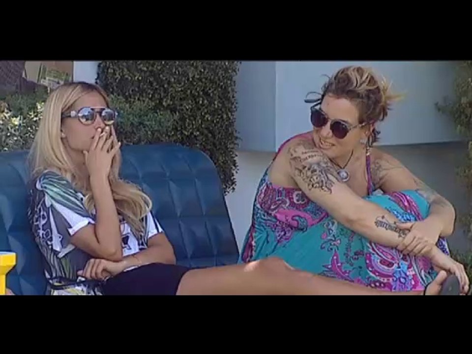 Tal The Beast And Her Two Evil Groupies In A Evil Gossip Session About Linor-1