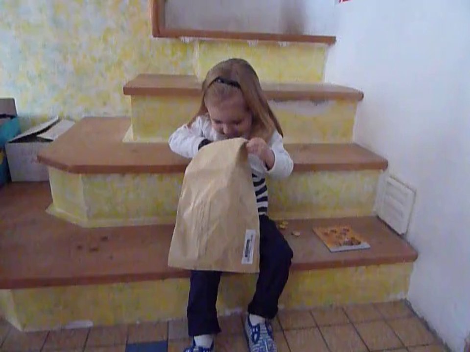 Déballage de son cadeau de rentrée !