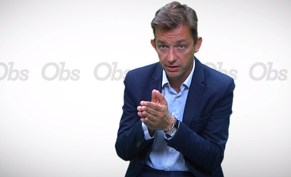 Remaniement : Hollande et Valls perdent toute marge de manoeuvre