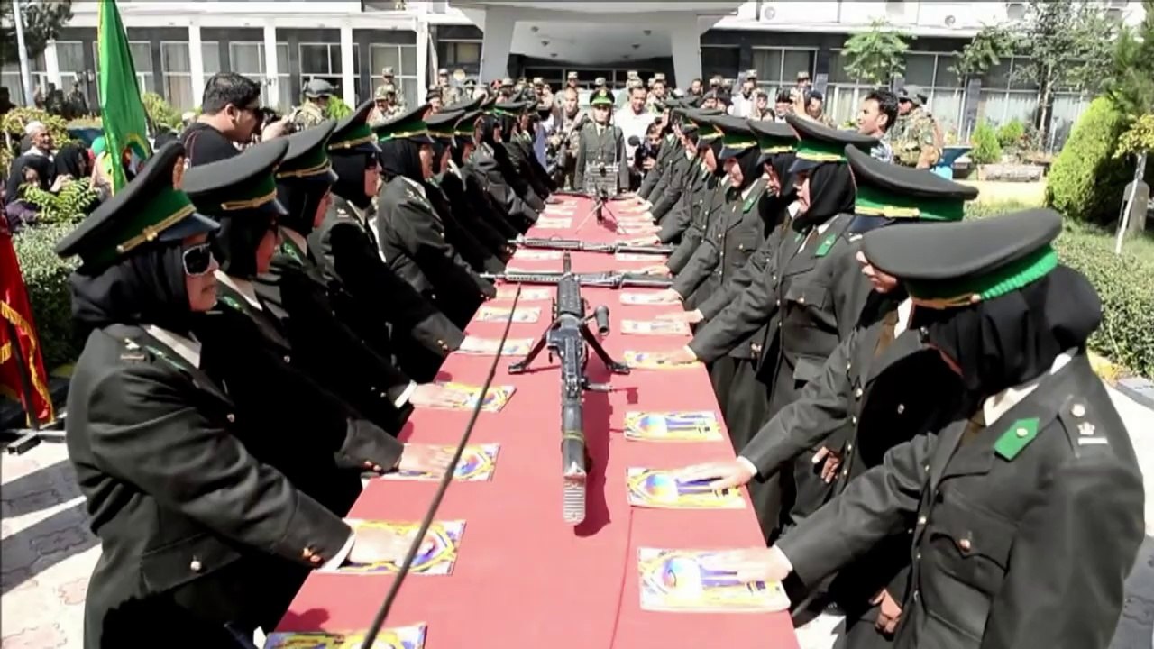 New female Afghan army officers graduate