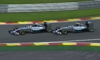 F1 : L'accrochage entre Nico Rosberg et Lewis Hamilton - ZAPPING AUTO DU 25/08/2014