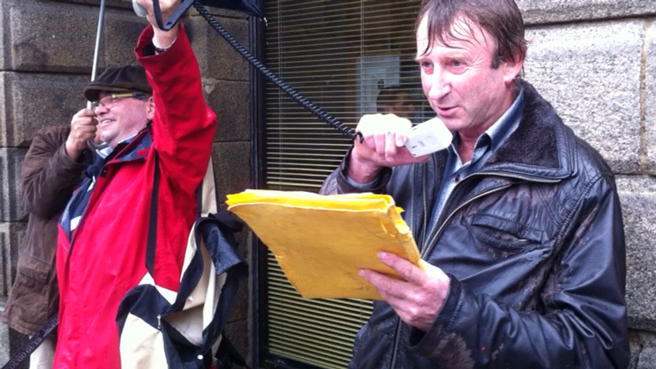Action de Jo Baron devant le tribunal