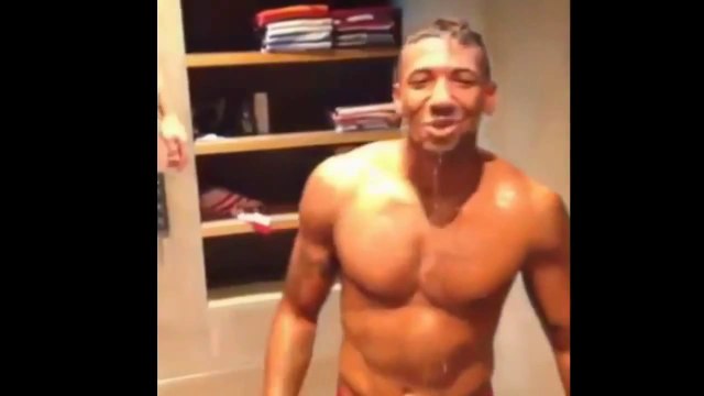 Super Football Players ALS ICE BUCKET CHALLENGE.