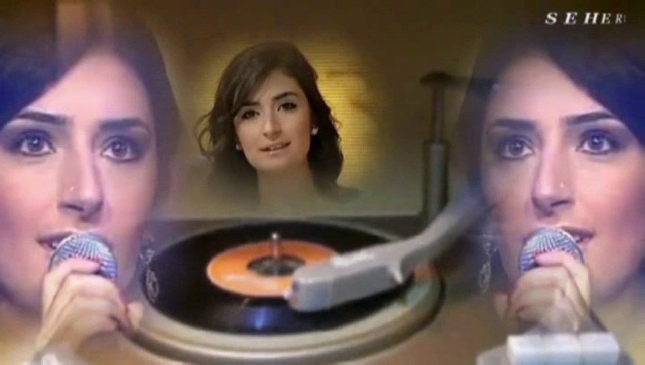 Yaprak Sayar ♪♪♪ Hayâl Ufkunda Uçan Binbir Renkler