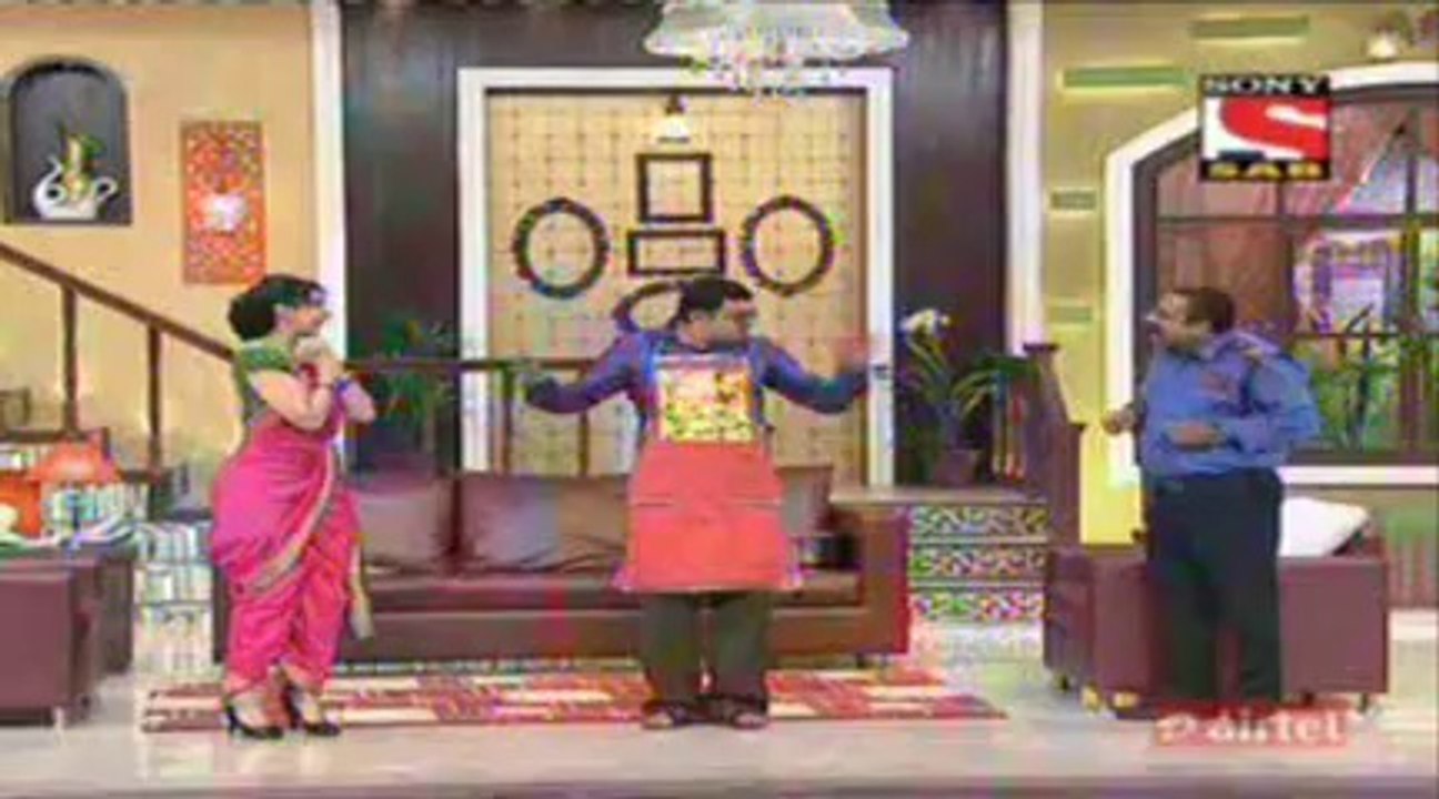 Tu Mere Agal Bagal Hai - 25th August 2014 pt3