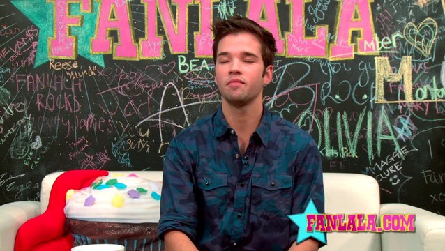 Nathan Kress Talks Hanging Out With iCarly Cast! 10 Days of Nathan Kress, Day 5
