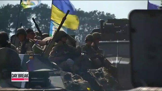 Ukraine's president dissolves parliament, as fighting continues in east