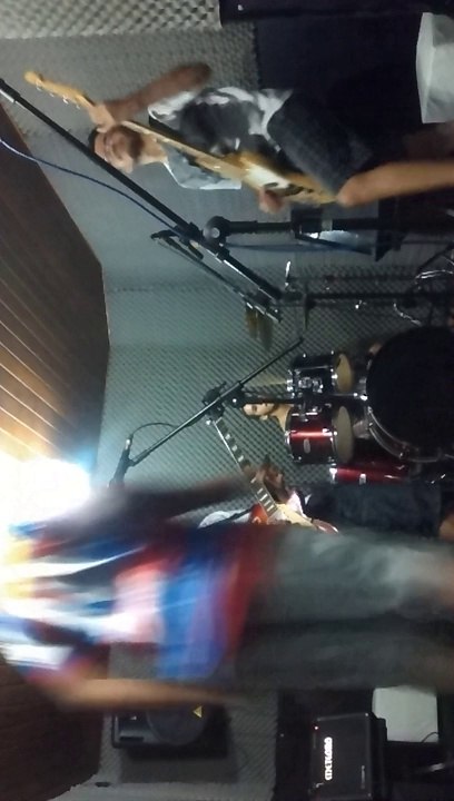 Honna Lee - Dani California - 23/08