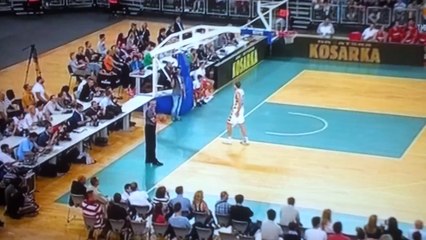 la blessure de Mantas Kalnietis