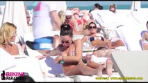 Hot Bikini Girls Claudia Romani, Suelyn Medeiros On The Beach -- Beautiful ASS Show bikini paradiso1 FULL HD