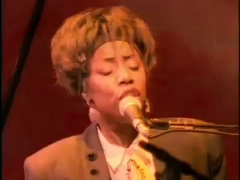 Tears for Fears - Woman in Chains (live)  with Oleta Adams