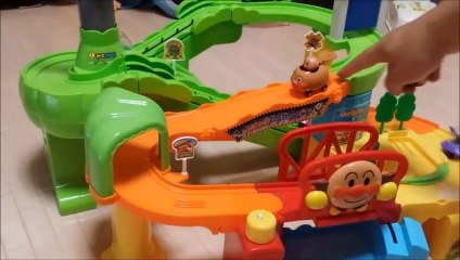 アンパンマン アニメ おもちゃドキドキ　ドライブコース動画anpanman toy Movie
