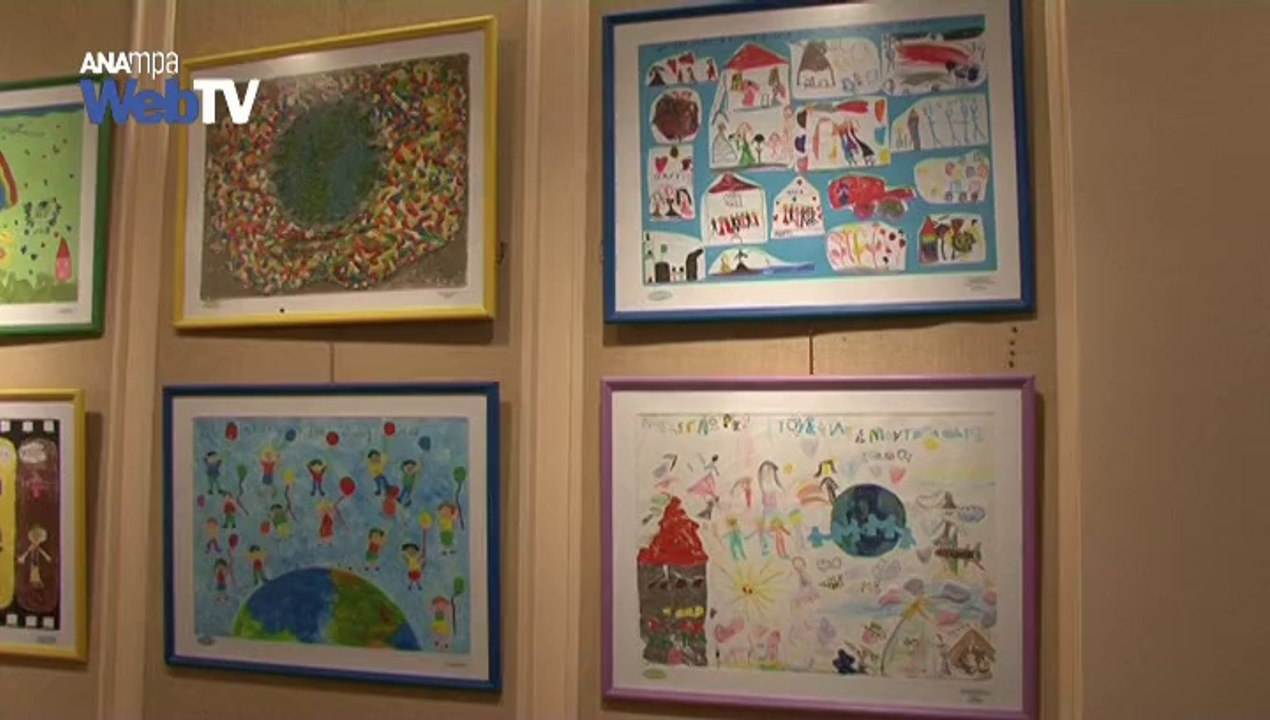 Σχολική εκστρατεία UNICEF 2014 με Bazaar στο ΜΕΤΡΟ Συντάγματος
