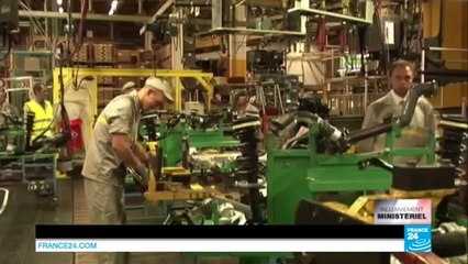 Remaniement en France _ qui à la place de Montebourg au ministère de l'économie __(360p)