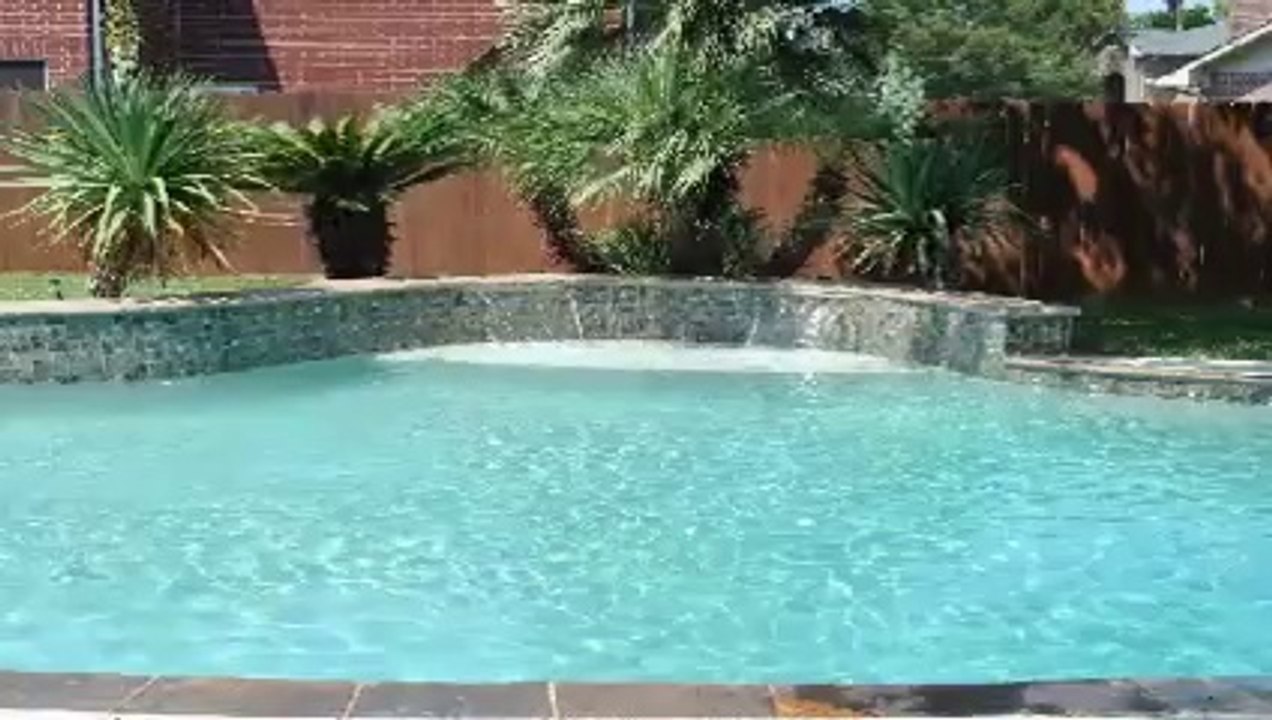 Pool Surfaces in Houston & Dallas: Authentic Plaster & Tile (832-384-6861)