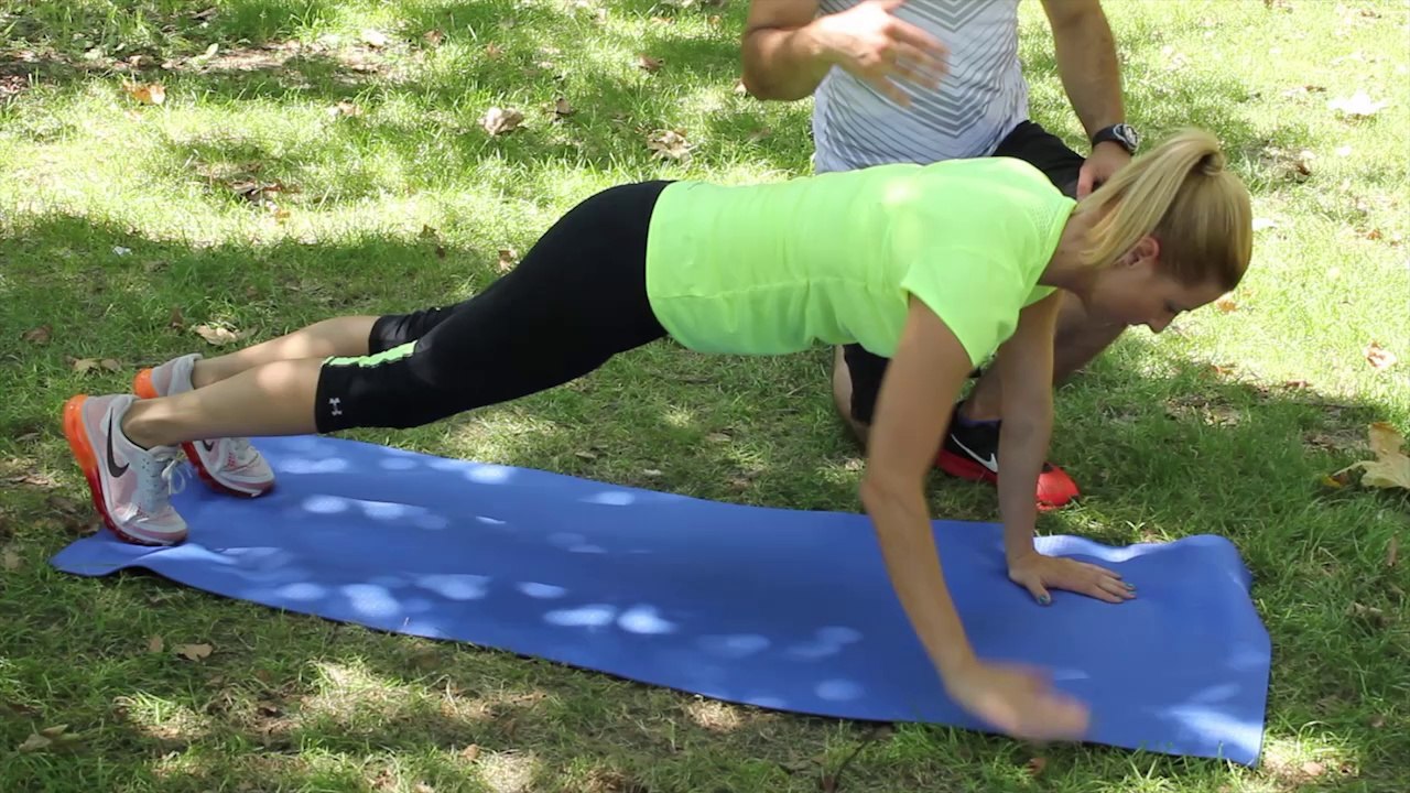 Gogus ve Arka Kol Kaslarını Kuvvetlendirmek için "Close and Wide Grip Push Up" - Her Yerde Spor