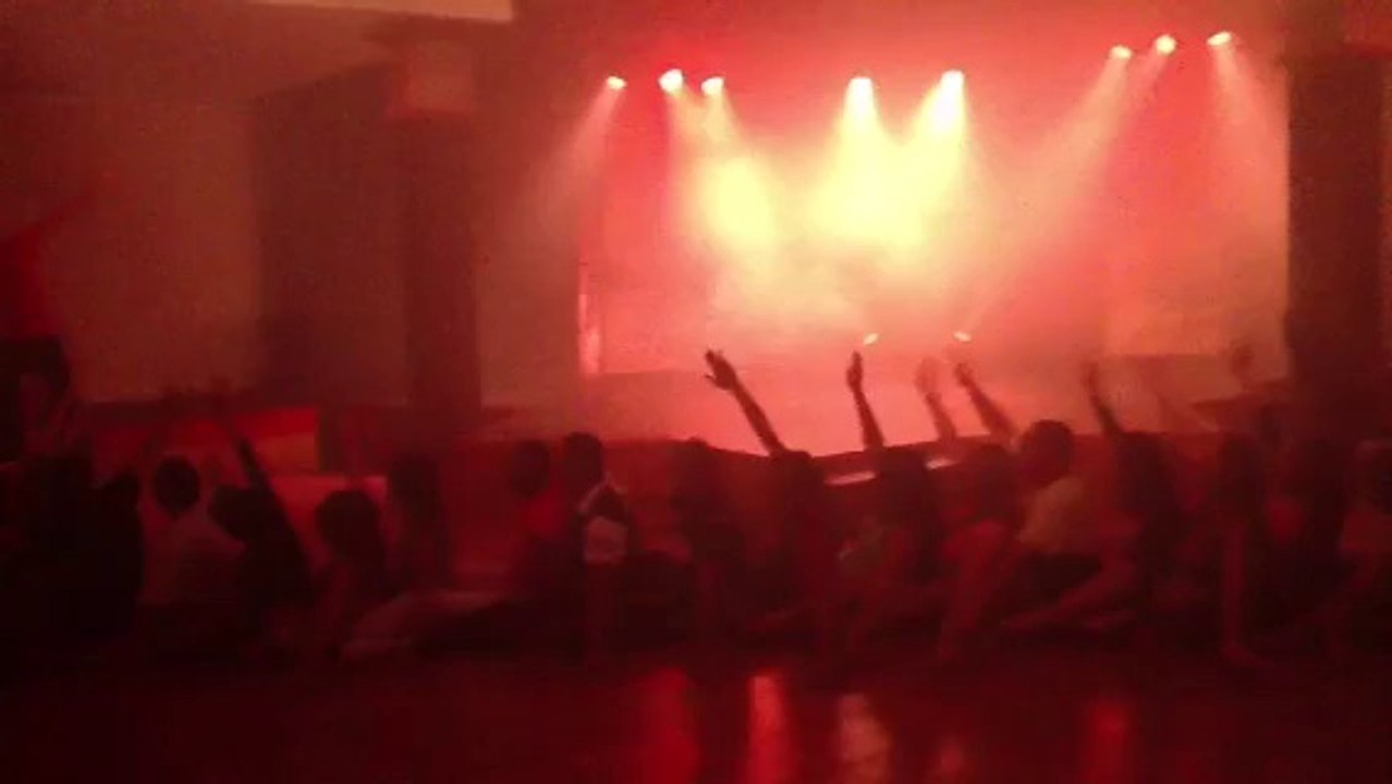 MARMARA MARBELLA 2014 -  Video - PAQUITO! ... Caliente..