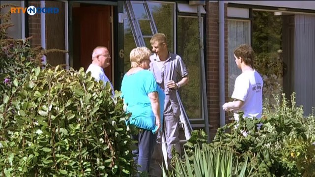 Tientallen Warffumers huis uit door bevingsschade - RTV Noord