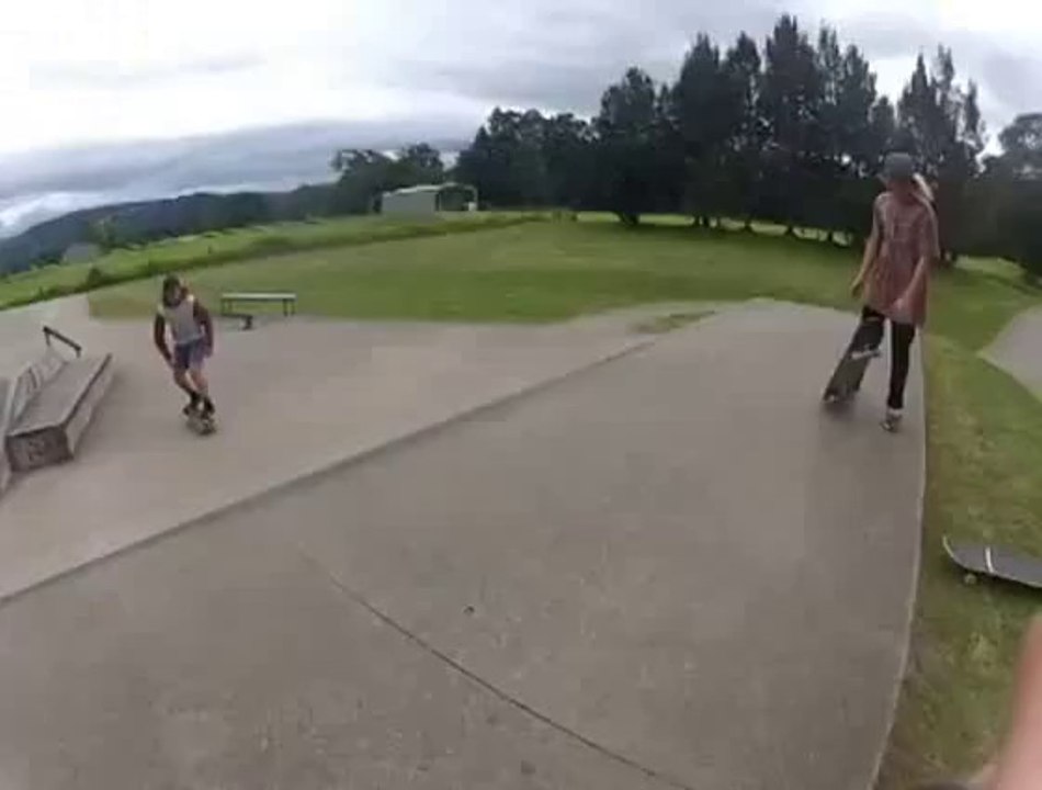 Skateboarding clips