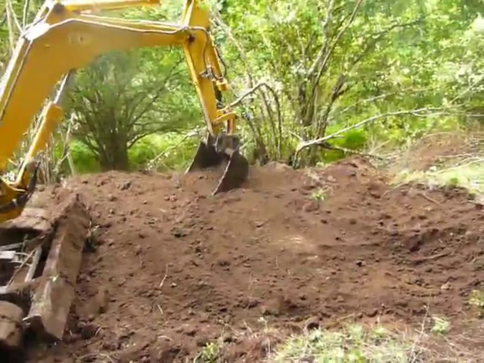 avancée de la piste routine groupement forestier Avenir Forêt
