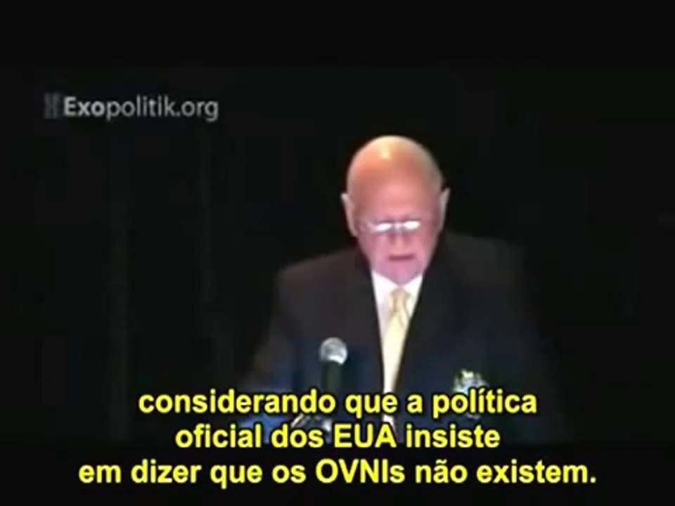 REVELAÇÃO- O ex Ministro da  Defesa do Canadá Paul Hellyer afirma que existem Ovnis