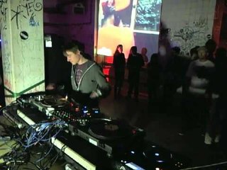 2562 / A Made Up Sound 60 min Boiler Room Berlin DJ Set