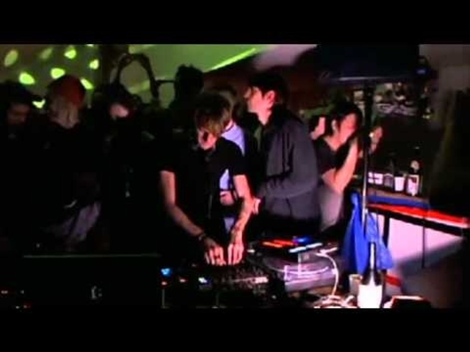 Richie Hawtin 60 min Boiler Room Berlin DJ set - video Dailymotion