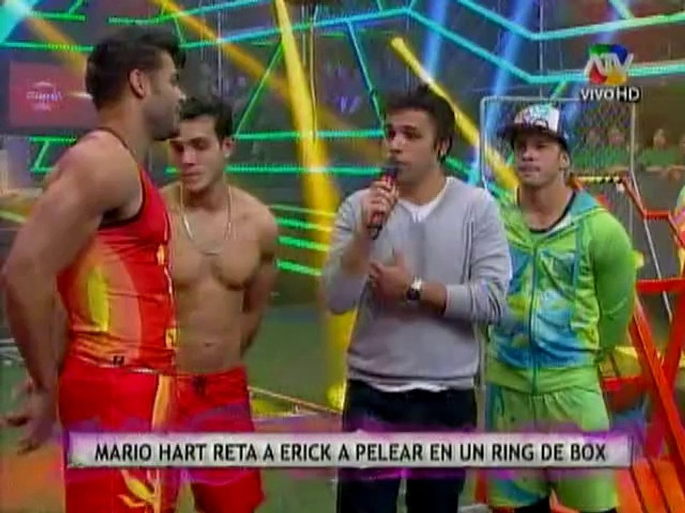 Mario Hart reta a Sabater