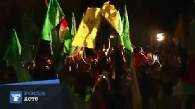 Les Gazaouis célèbrent la signature du cessez-le-feu