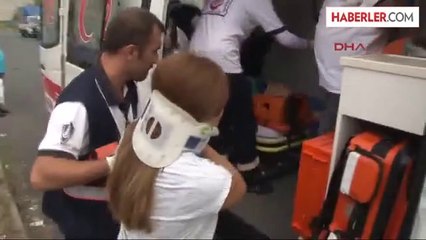 Yaralılar Yola Savruldu