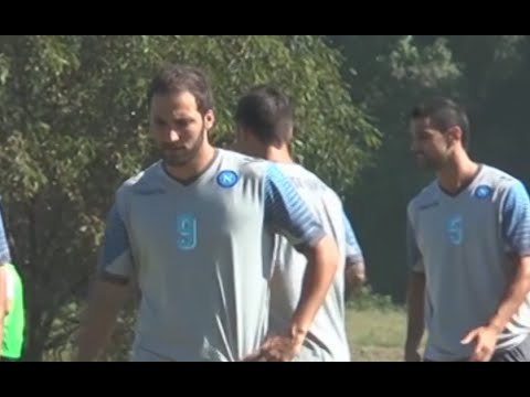 Champions, il Napoli sbarca a Bilbao. Le speranze dei tifosi azzurri -1- (26.08.14)