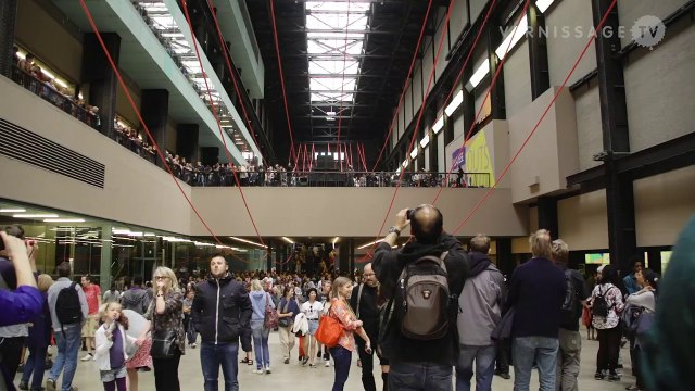 Up Hill Down Hall: An Indoor Carnival / Tate Modern, Turbine Hall