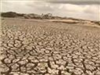 معاناة في الحصول على المياه بعد الجفاف في سريلانكا