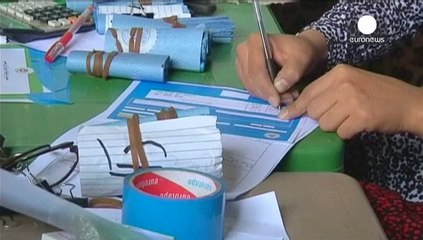 Afghanistan presidential rivals pull observers from vote recount