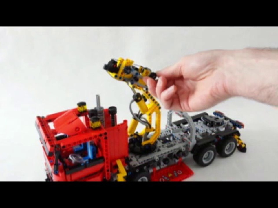 Concours 24 TechLug Lego 8258/2
