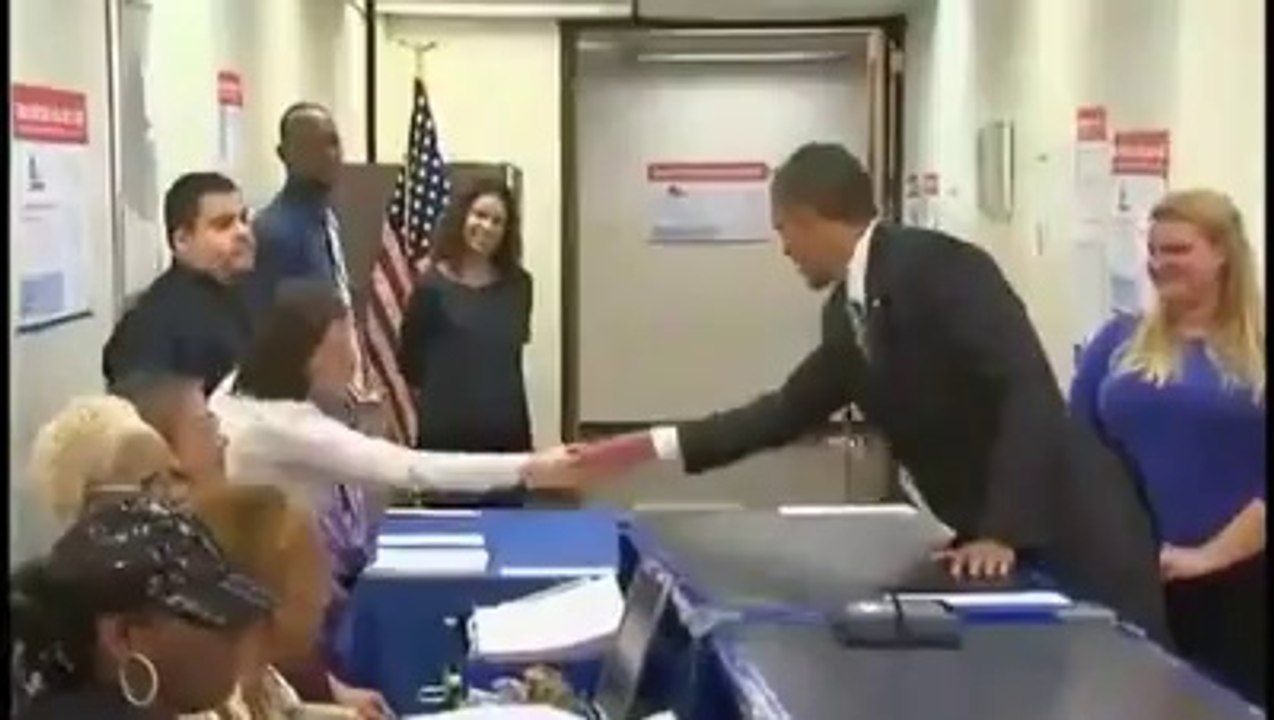 Employee asked Obama for HIS ID Card & See his Reaction.
