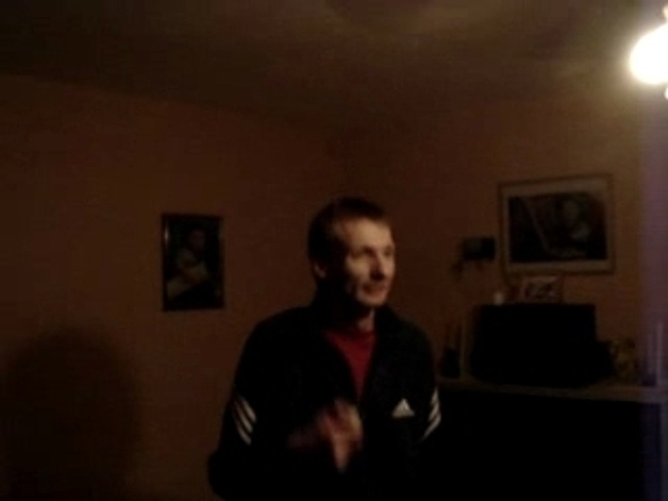 granjo qui raconte son experience sexuel