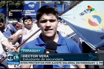 Paraguay students demonstrate for greater investment in education