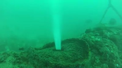 Boquete en ducto pierde 12 millones de litros de agua al día