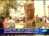 Se develó el monumento en homenaje a León Febres Cordero